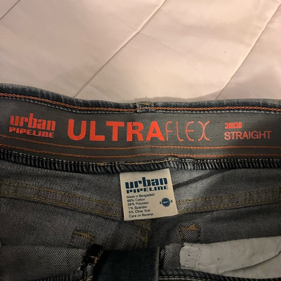 NWOT Urban Pipeline jeans - Picture 2 of 2